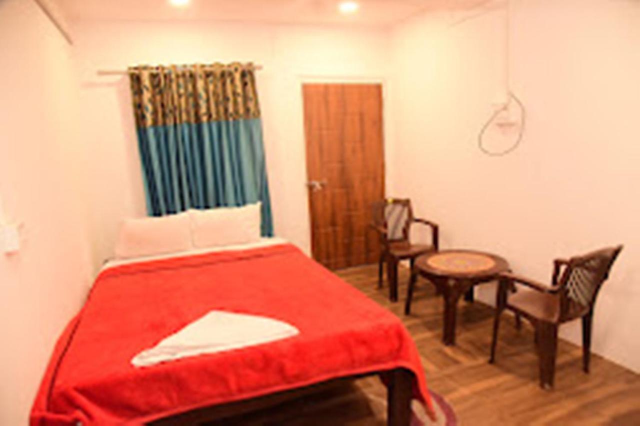 Hotel Paradise Inn Nagaon  Bagian luar foto