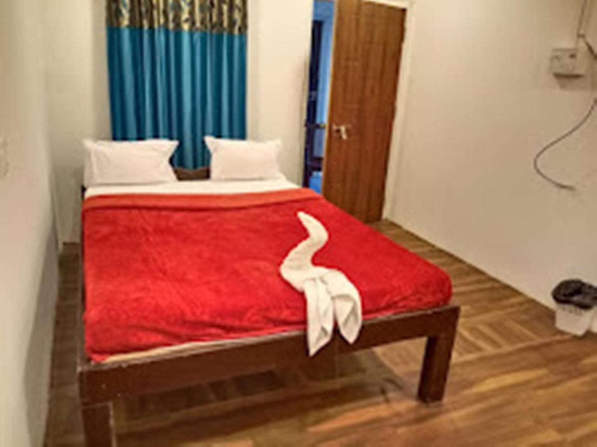 Hotel Paradise Inn Nagaon  Bagian luar foto